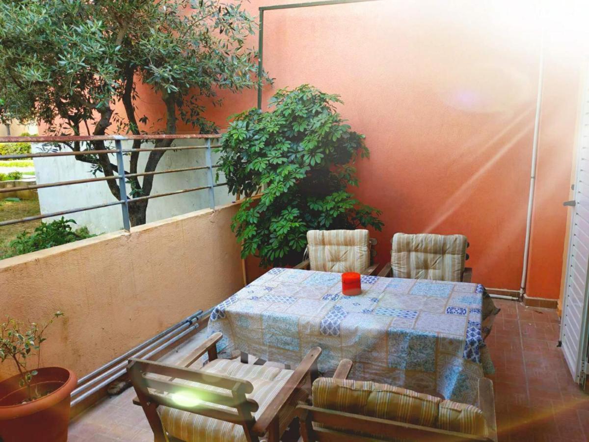 Ilias' Cosy And Relaxing Apartment Athens Ngoại thất bức ảnh