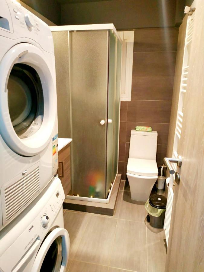 Ilias' Cosy And Relaxing Apartment Athens Ngoại thất bức ảnh